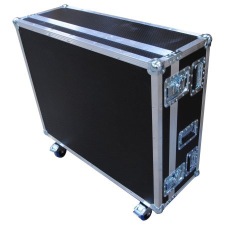 Yamaha Im8 40 channel Flight Case Inc Dog Box